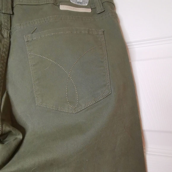 Calvin Klein Green Jeans - Picture 5 of 13